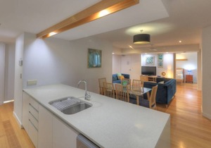 Maggies Beachfront Apt. 4 in Horseshoe Bay