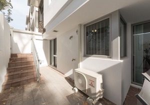 Parkview Suite 01 - Fully equipped - your home away from home!