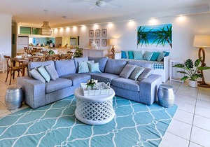 Poinciana 012 - Hamilton Island