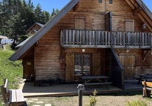 Residence Residence Les Flocons Du Soleil - Chalets for 6 People in LE DEVOLUY