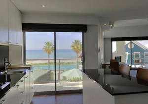 Sea Side 112
