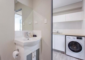 Waverley apartment A-two bedrooms wifi available