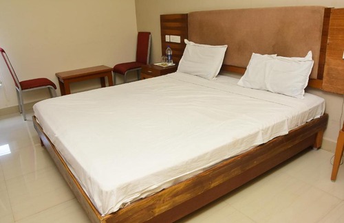 Mayiladuthurai Hotel | HOTEL KRISHNA RESIDENCY
