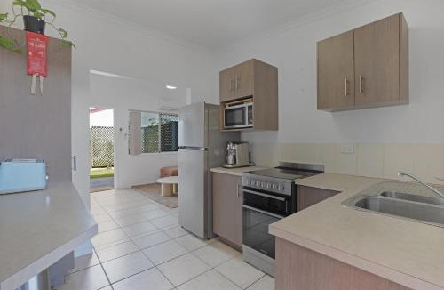 Amity Point House | 1/24 Birch Street