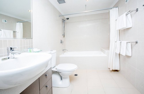 Springwood Apartment | 1 Bedroom Self-contained Unit