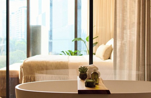 Docklands Hotel | 1 Hotel Melbourne