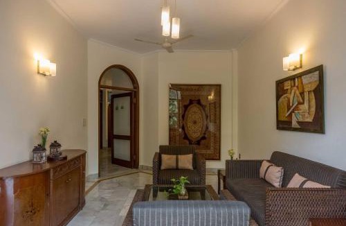 Kharera House | 1 Private Room In 3 Room Bnb In Hauz Khas in Center Delhi