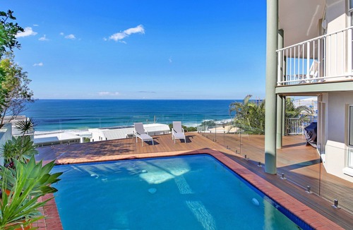 Coolum Beach House | 10 Mona Vista Court, Coolum Beach
