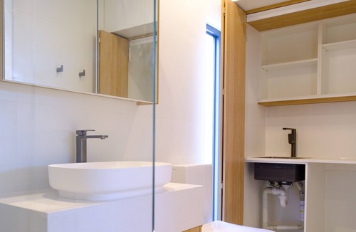 Coldstream House | 100% electric smart home on a sustainable farm
