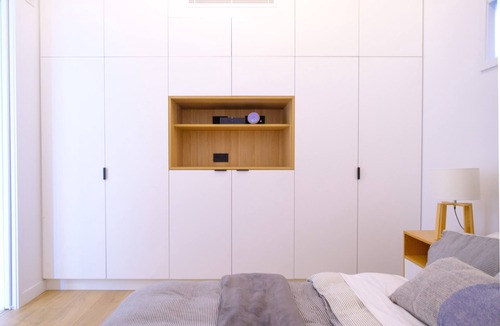 Coldstream House | 100% electric smart home on a sustainable farm