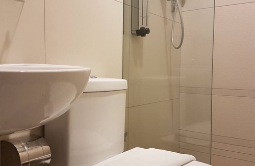 City Centre Hotel | 1000 Miles