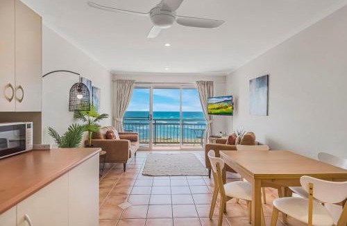 North Creek Apartment | 10T Beachfront Apartments