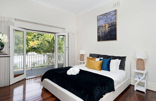 North Perth House | 114 Vintage on Vincent, Quality Family Home