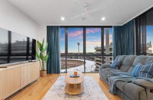 Kangaroo Point Apartment | 12th floor Stadium View -2BR-Free Parking-CBD