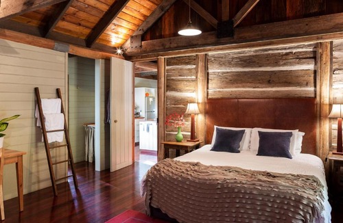 Beechworth Apartment | 1860 Luxury Accommodation