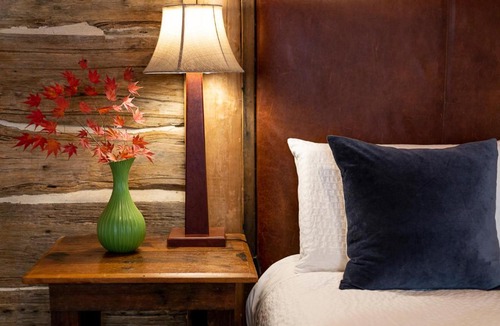 Beechworth Apartment | 1860 Luxury Accommodation