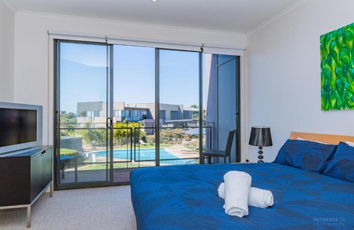 Torquay Apartment | 19 Coast Drive