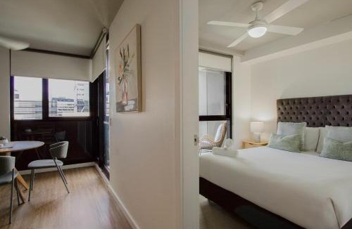 Bowen Hills Apartment | 1Bed Apartment - Valley Fringe - Free Parking