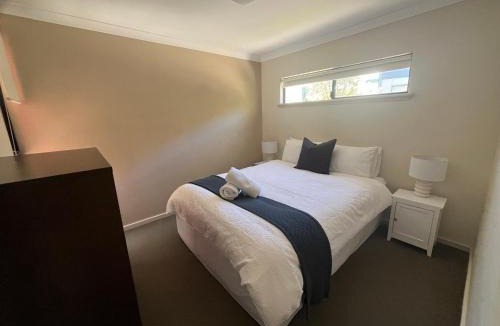 Preston Beach Apartment | 2 bed self-contained Beach Shack
