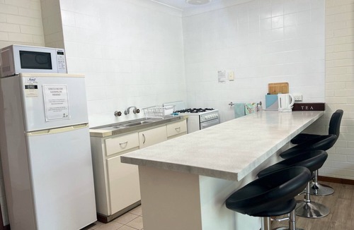 Emu Point Ski Chalet | 2 Bedroom Family Chalet Emu Beach