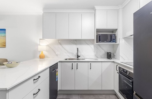 Mooloolaba Apartment | 2 bedrooms close to beach