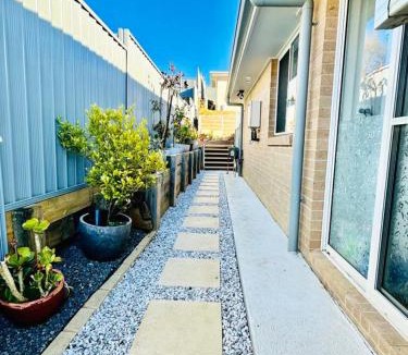 Moss Vale House | 2 Bedrooms Minimalist Home in Moss Vale