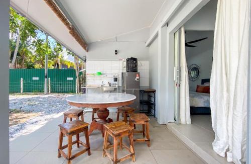 Pantai Tengah Cabin | 2 Mins from Beach Bliss Cabin Langkawi 2PAX