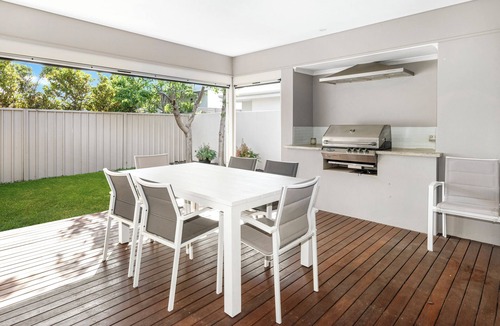 Geographe House | 2 Story luxury beach house