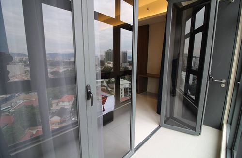 Imbi Apartment | #2 Tribeca Suite - 2 Bedroom Apartment