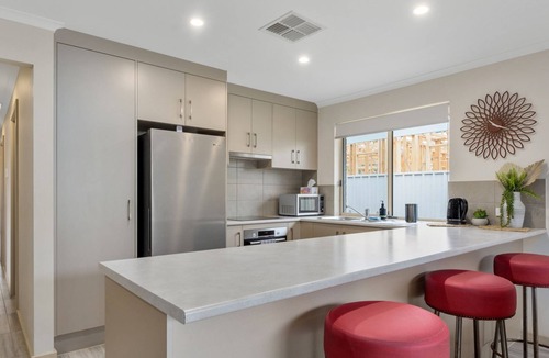 Normanville House | 2 Ulonga Court Normanville