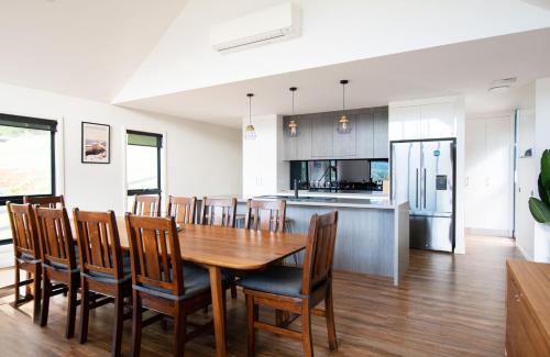 Bright House | 24 Mountain Mist