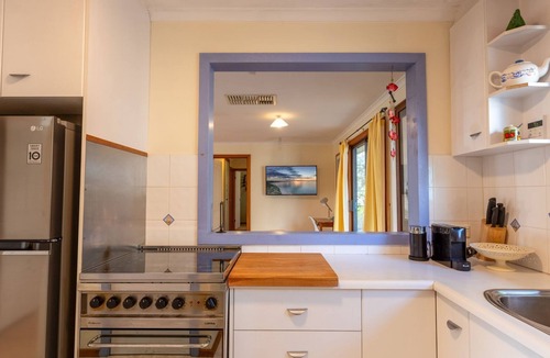 Carrickalinga House | 25 Elizabeth Crescent