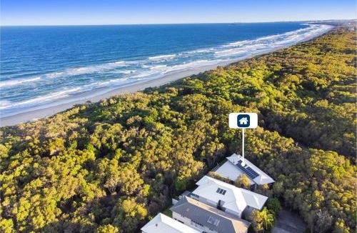 Yaroomba House | 25 Whitehaven Parade