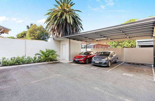 Perth Apartment | 2bdr on Beaufort Street Parking - Mount Lawley
