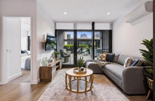 Docklands Apartment | 2Bdrm Apt with Lge Terrace near Sthn Cross Station