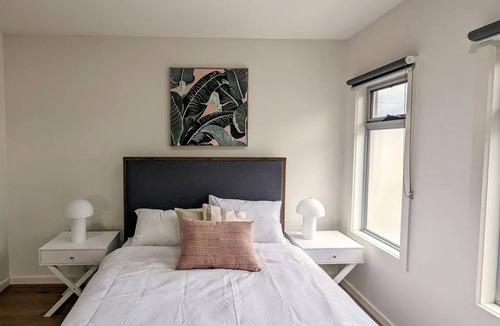 Tullamarine House | 2bed 2bath close to melb airportnn