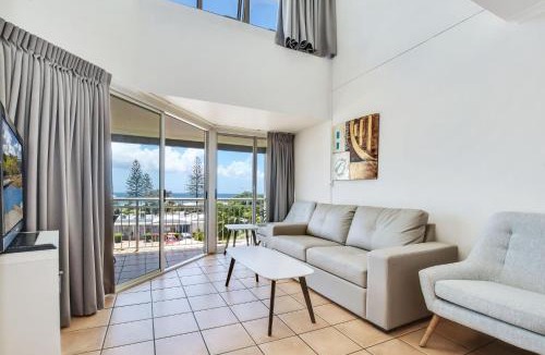 Alexandra Headland Apartment | 2BR Alex Beach Resort Apt Near Beach 317