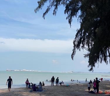 Tanjung Kling Apartment | 2BR Seaview Condo with Balcony at Riviera Bay Resort, Melaka