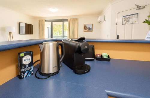 Mermaid Beach Apartment | 2BR Turtle Beach Mermaid Beach Aircon