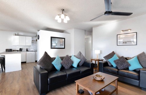 Bongaree Apartment | 2nd Floor Unit with Water Views and Pool - Karoond