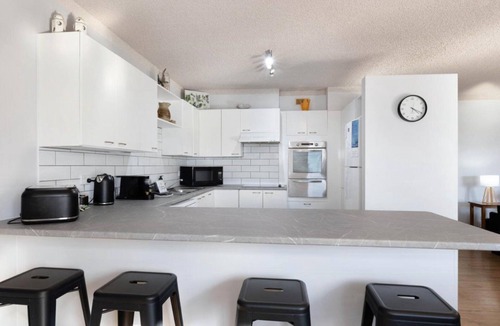 Bongaree Apartment | 2nd Floor Unit with Water Views and Pool - Karoond