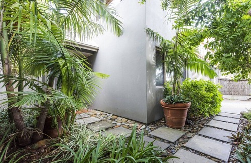 Angourie House | 3/27 The Crescent, Angourie