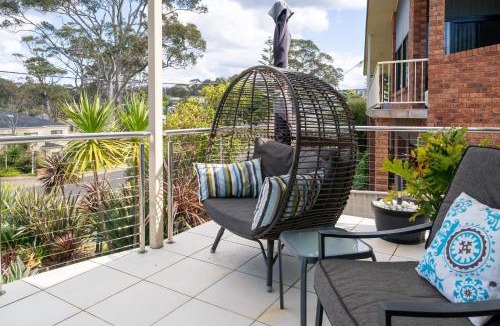 Denhams Beach House | 3-Bed with Beach Views and Entertainment Area
