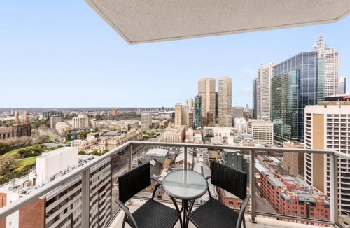 Chinatown Apartment | 3 Bedroom Apartment at Lonsdale Street Melbourne