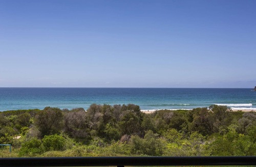 Kiama Downs House | 3 bedroom beachfront property - Stunning Ocean views - direct access to beach