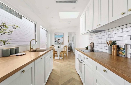 Bondi Junction House | 3 Bedroom Split level terrace at Bondi Junction