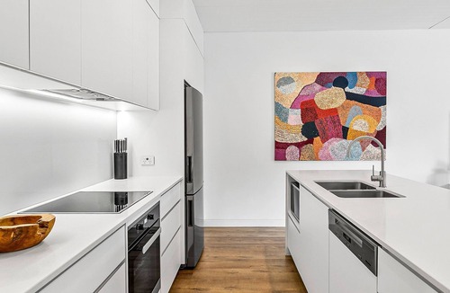 Mooloolaba Apartment | 3 luxurious bedroom apartment 2 miutes walk to the ocean