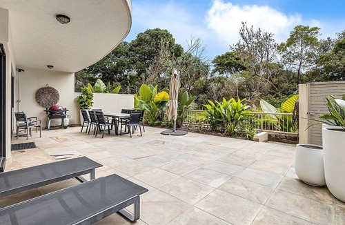 Mooloolaba Apartment | 3 luxurious bedroom apartment 2 miutes walk to the ocean