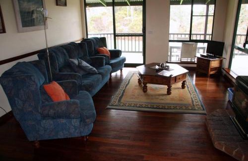 North Walpole House | #3 Walpole Wilderness Resort chalet. Spa + forest!