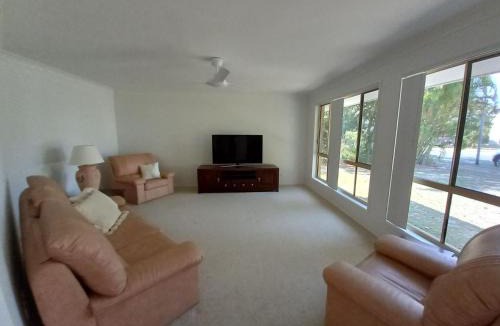 Rainbow Beach House | 36 Cypress Avenue - Rainbow Beach